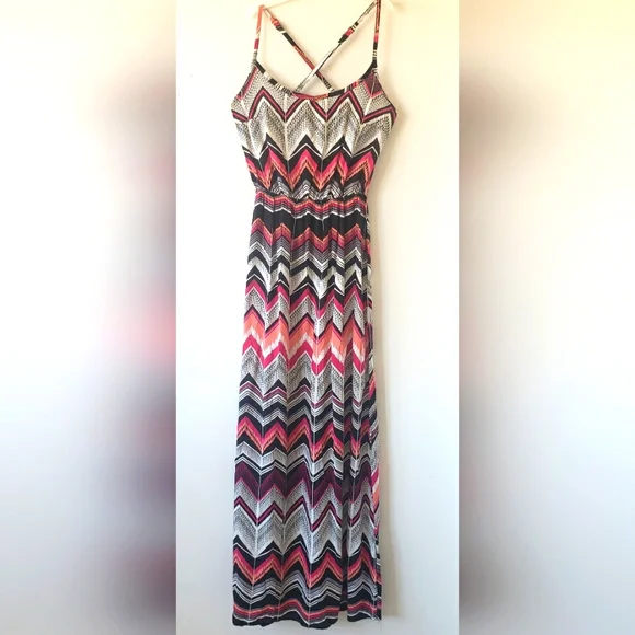 Patterned Maxi Dress - Picture 1 of 7
